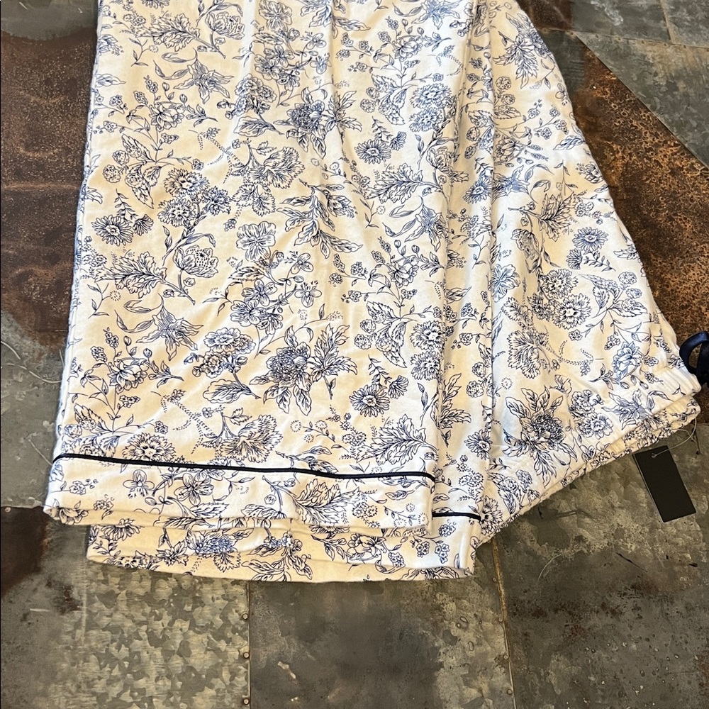 NWT Aria | Floral Print Pajamas - Picture 9 of 10